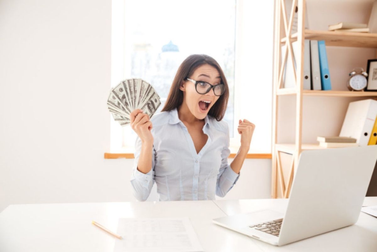 websites for writers to earn money